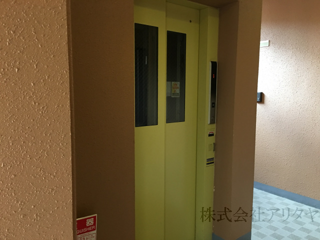 エレベーター